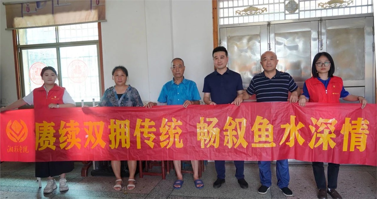 建軍節(jié) | 湘聯(lián)電纜開展走訪慰問退役軍人活動！